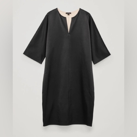 COS NWOT Batwing Sleeved Jersey Dress in Black - Picture 1 of 11